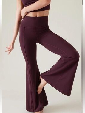 Athleta Elation Ultra Flare Pant - Small